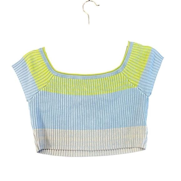 Anthro daily ritual daily PRACTICE SMALL top - Picture 2 of 10